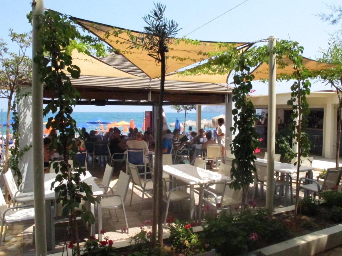Melina Beach Platanés Exterior foto